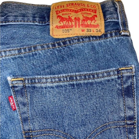 Vintage Levi’s Light Wash Regular Fit Straight Leg Jeans/Denim 33x34 - Picture 2 of 3